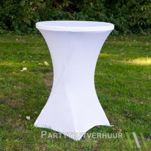 Maak je feest compleet met leuk aangeklede statafels