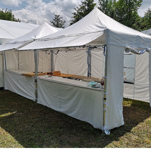 Easy-up kraamtent (wit)